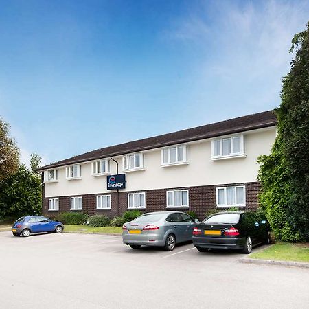 Travelodge Chester Warrington Road Extérieur photo