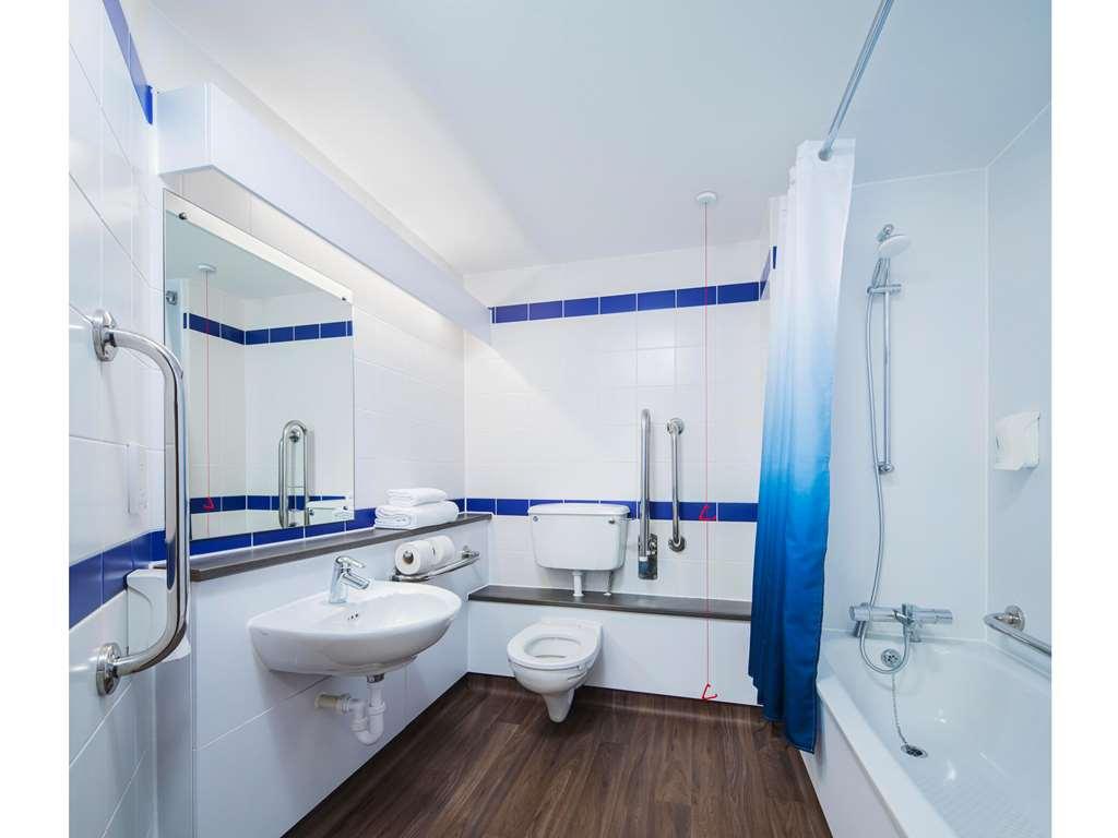 Travelodge Chester Warrington Road Chambre photo
