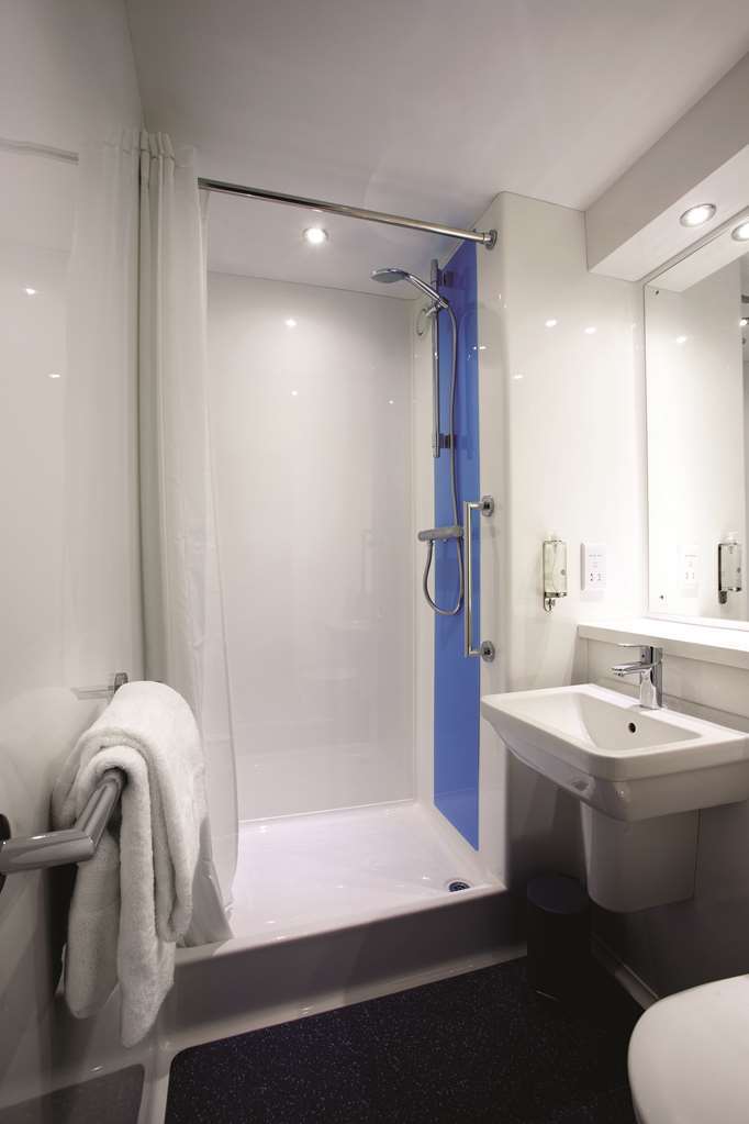 Travelodge Chester Warrington Road Chambre photo
