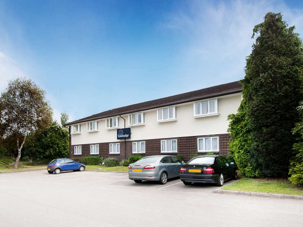 Travelodge Chester Warrington Road Extérieur photo